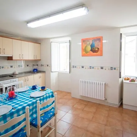 Holiday home Charming House In Teo With Balcony And Parking Included *